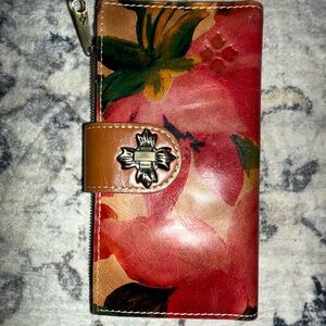 Red and Brown Key Holder with Tropical Design